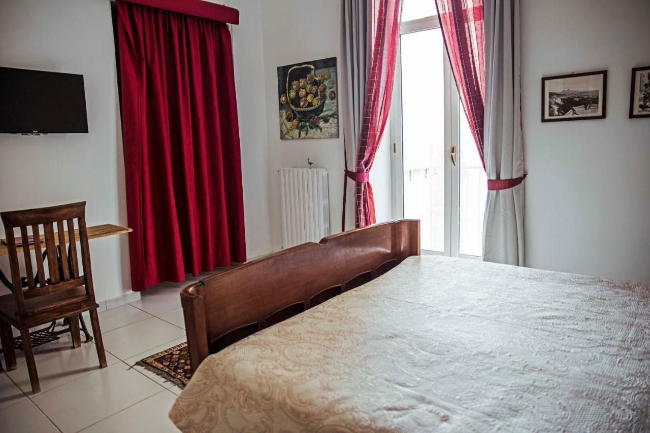 Miracoletti38 Otel Napoli Dış mekan fotoğraf