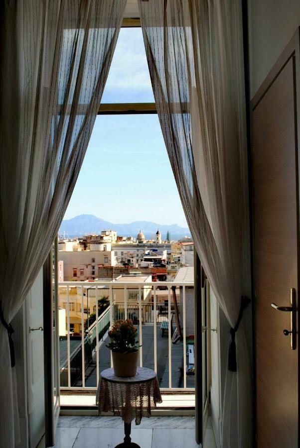 Miracoletti38 Otel Napoli Dış mekan fotoğraf
